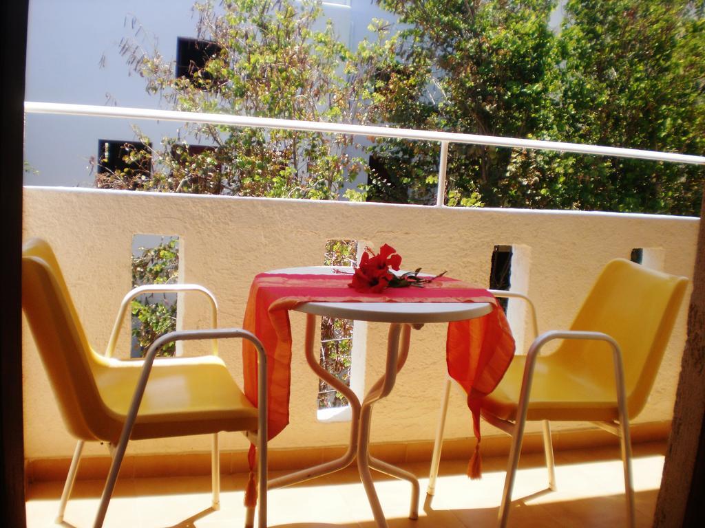 Floral Hotel Hersonissos  Exterior photo